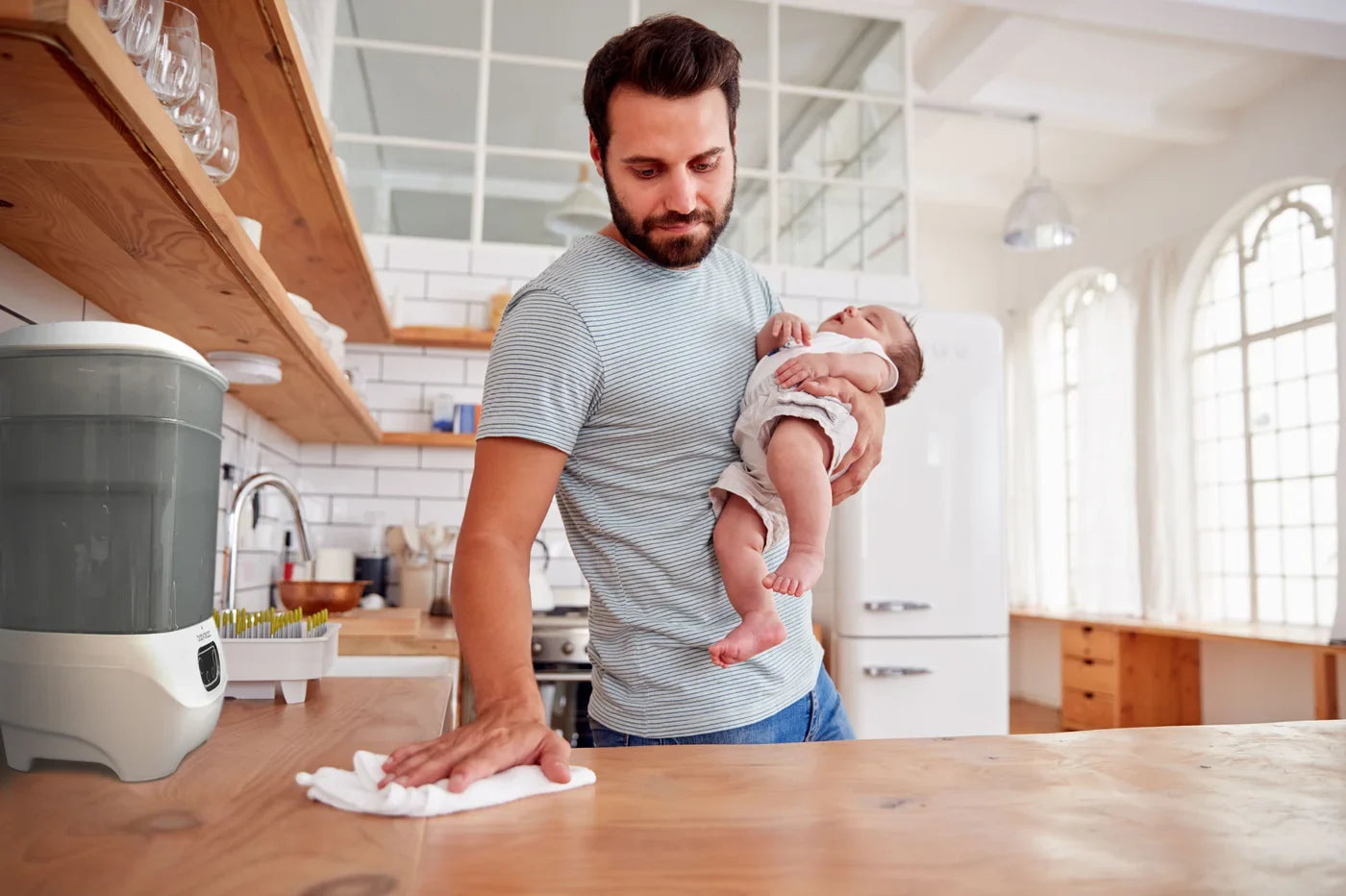 How to Get Things Done With a Baby: 5 Tips for Spring Cleaning With a Baby at Home