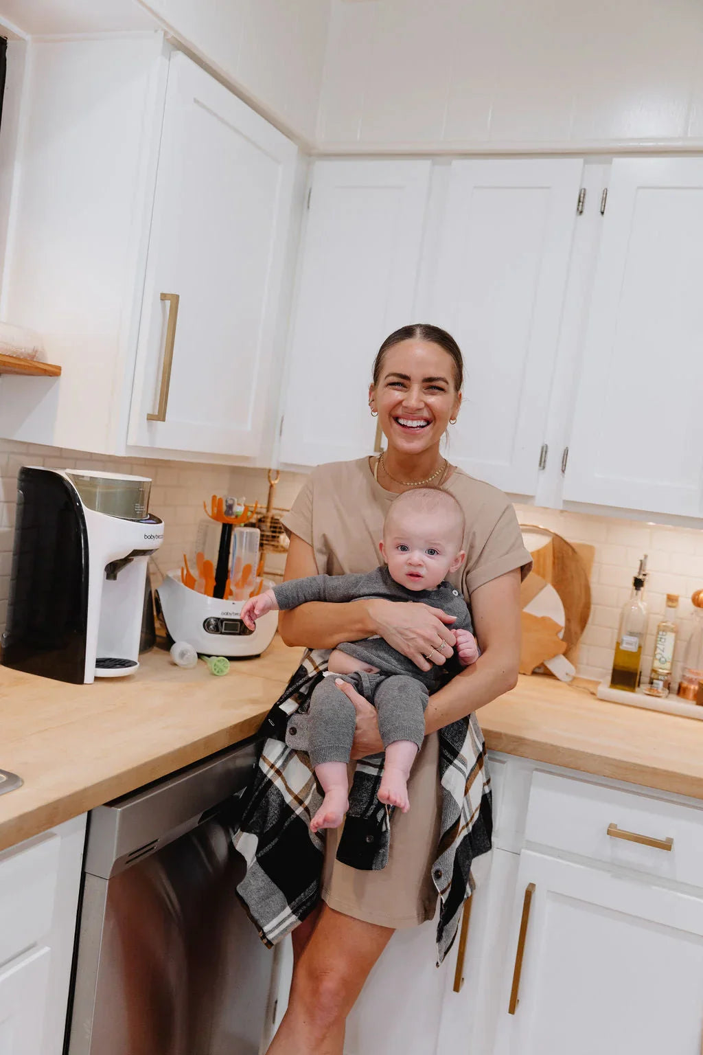 Baby Feeding Tips: How Much and Often Should Your Baby Drink?