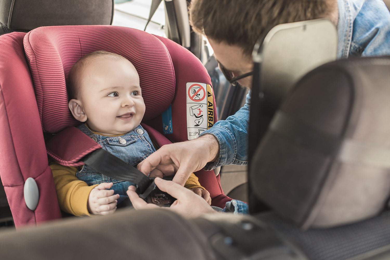 long distance hour car trip with newborn