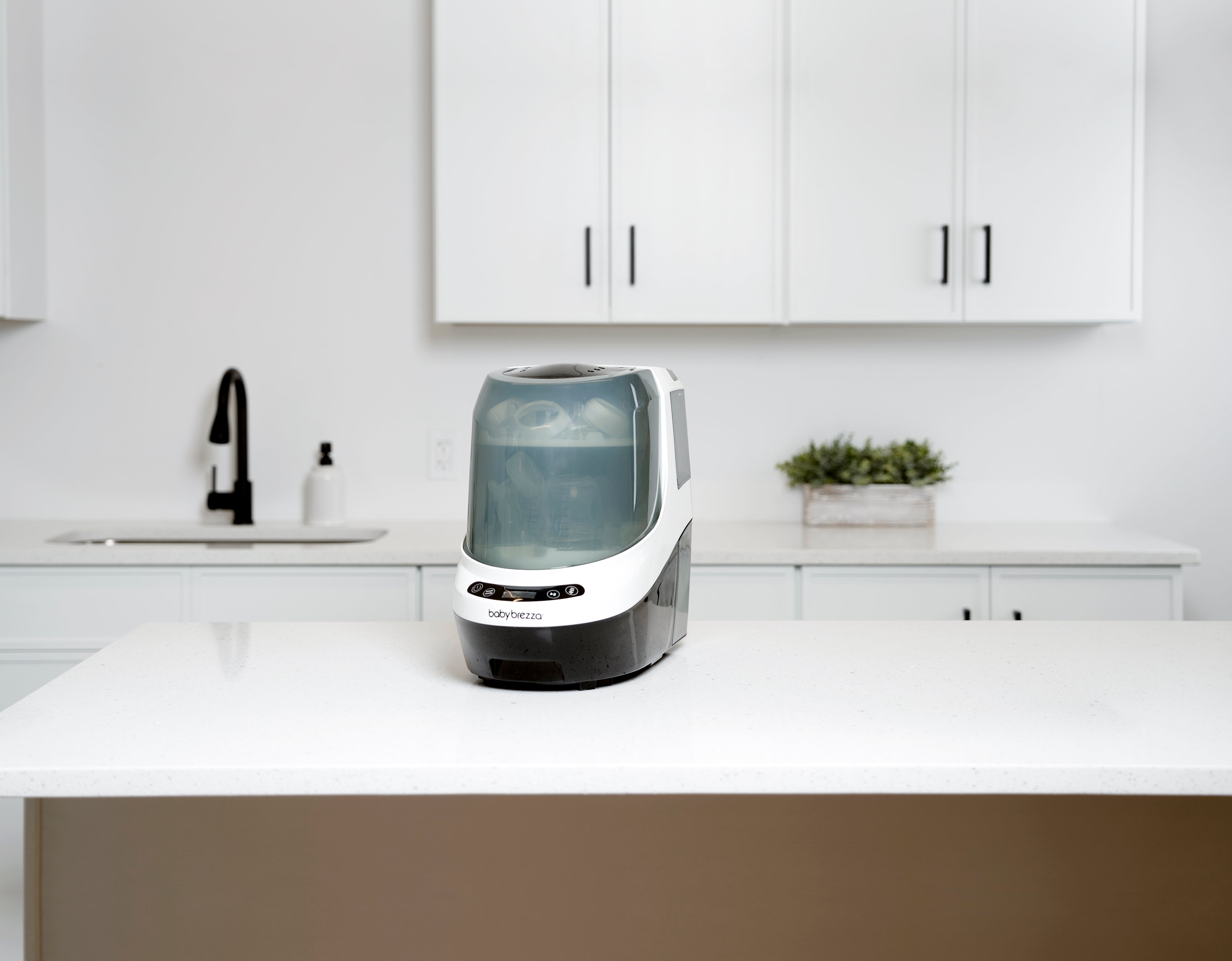 The Best Way To Clean Bottles – Introducing Baby Brezza Bottle Washer Pro!