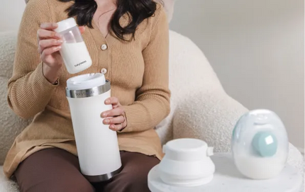 Keep your breastmilk cold for up to 24 hours