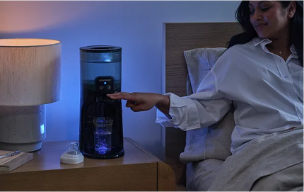 Built-in LED nightlight makes late-night bottles easier